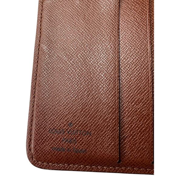 937. Louis Vuitton Monogram Bifold Wallet with Coin Pouch - Picture 6 of 6